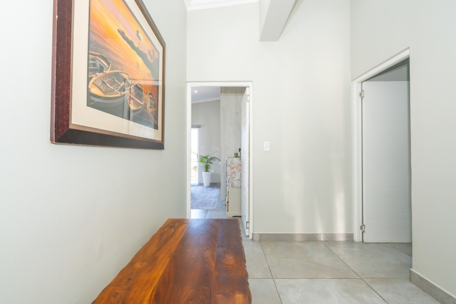 5 Bedroom Property for Sale in Myburgh Park Western Cape